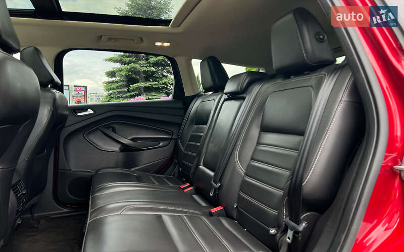Внедорожник / Кроссовер Ford Escape 2018 в Львове