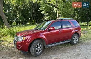 Внедорожник / Кроссовер Ford Escape 2011 в Полтаве
