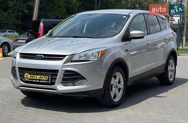 Позашляховик / Кросовер Ford Escape 2013 в 
