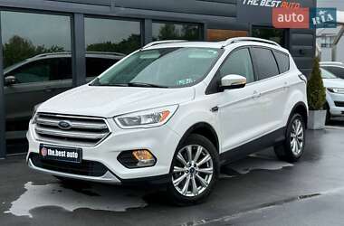 Позашляховик / Кросовер Ford Escape 2016 в Рівному