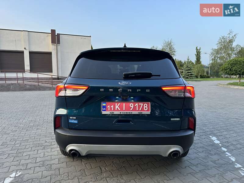Внедорожник / Кроссовер Ford Escape 2020 в Павлограде