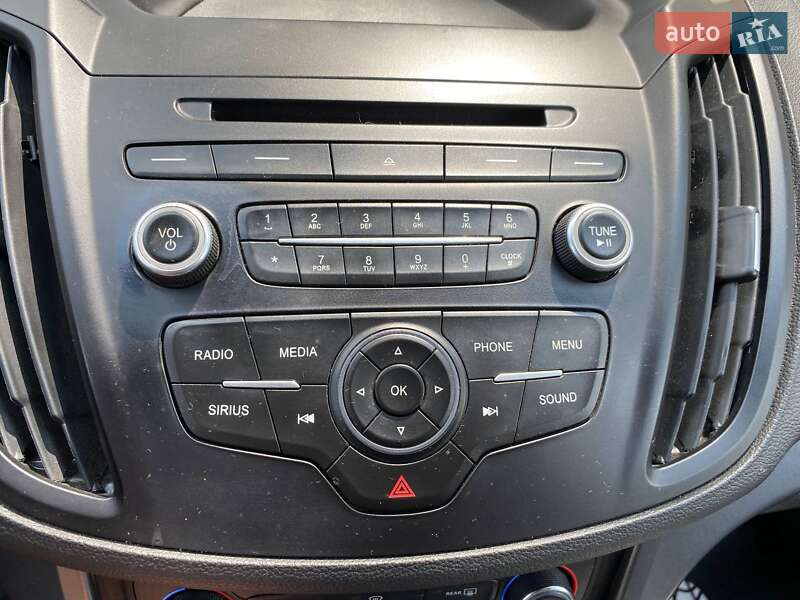 Внедорожник / Кроссовер Ford Escape 2016 в Хмельницком