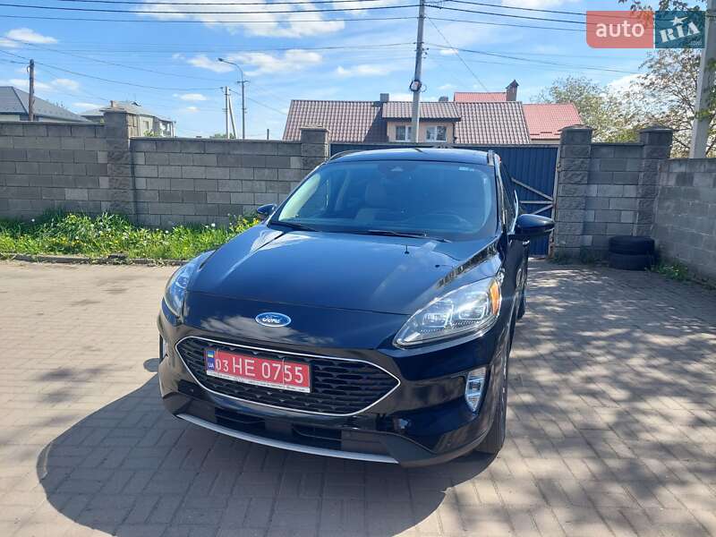 Позашляховик / Кросовер Ford Escape 2019 в Рівному