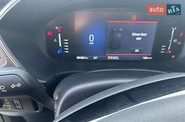 Внедорожник / Кроссовер Ford Escape 2023 в 