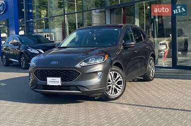 Позашляховик / Кросовер Ford Escape 2020 в Одесі