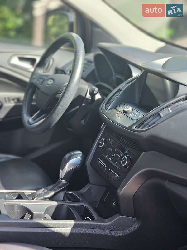Внедорожник / Кроссовер Ford Escape 2019 в Умани фото 7 Внедорожник / Кроссовер Ford Escape 2019 в Умани
