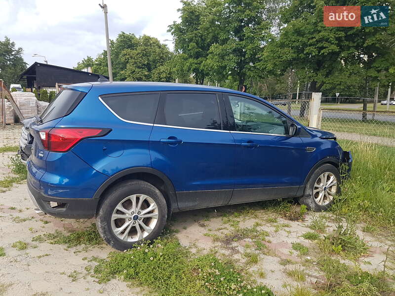 Внедорожник / Кроссовер Ford Escape 2019 в Харькове