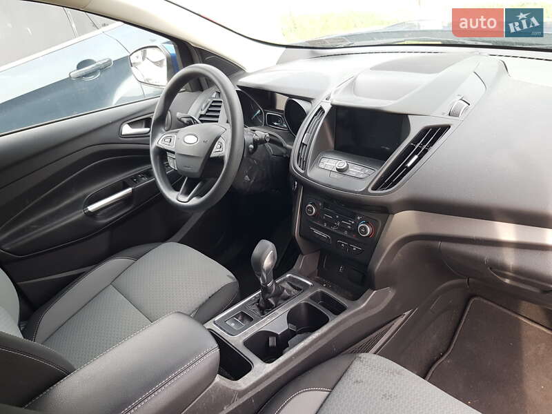 Внедорожник / Кроссовер Ford Escape 2019 в Харькове