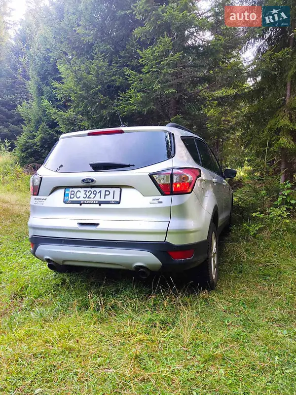 Ford Escape