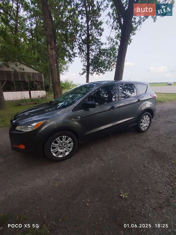 Внедорожник / Кроссовер Ford Escape 2015 в Белой Церкви