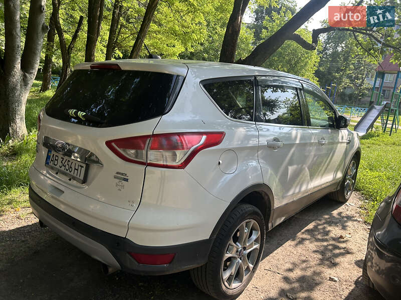 Внедорожник / Кроссовер Ford Escape 2013 в 