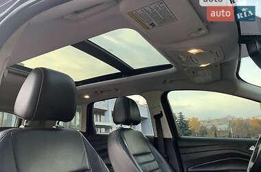 Внедорожник / Кроссовер Ford Escape 2014 в 