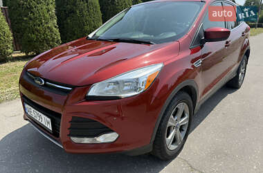 Внедорожник / Кроссовер Ford Escape 2016 в 