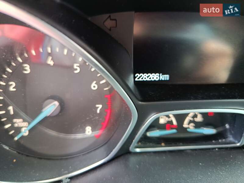 Внедорожник / Кроссовер Ford Escape 2018 в Сколе фото 9 Внедорожник / Кроссовер Ford Escape 2018 в Сколе