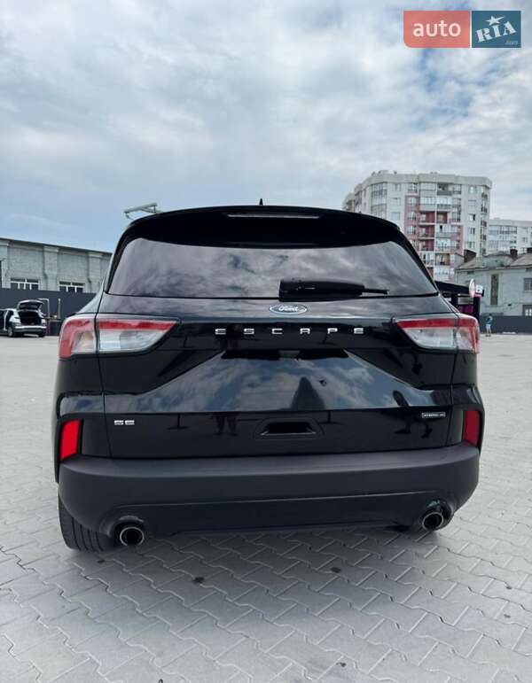 Внедорожник / Кроссовер Ford Escape 2020 в Львове