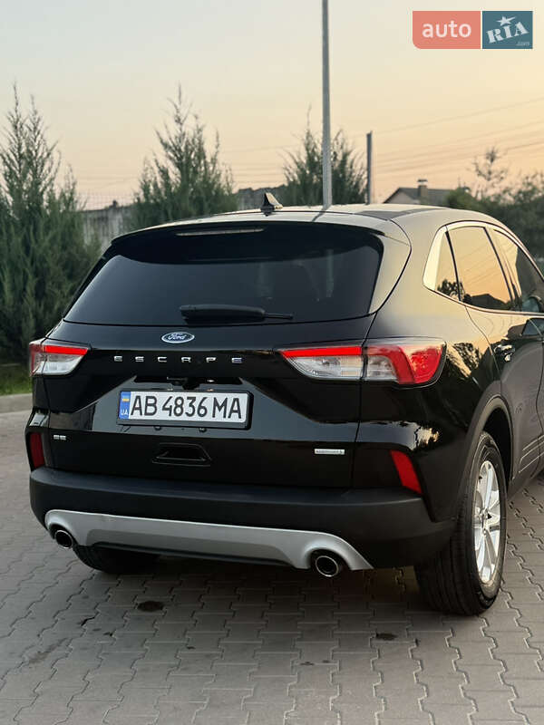 Внедорожник / Кроссовер Ford Escape 2019 в Виннице