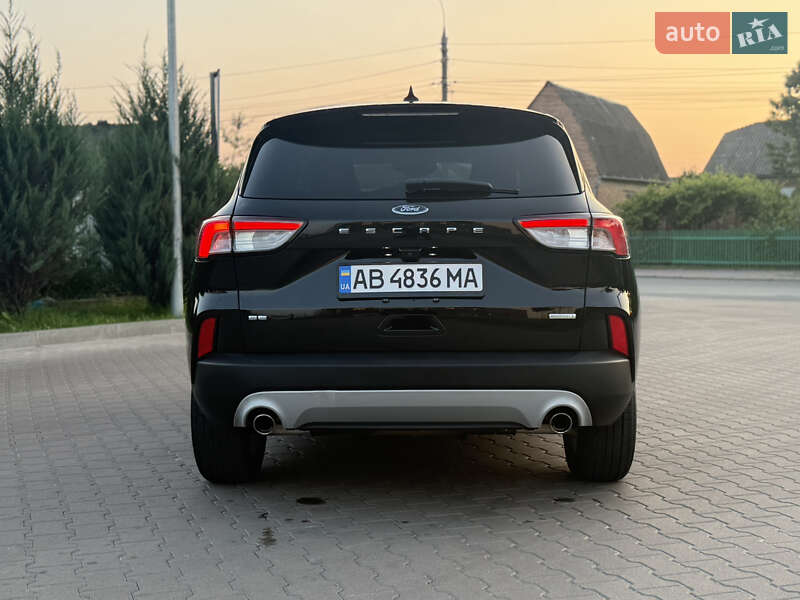 Внедорожник / Кроссовер Ford Escape 2019 в Виннице