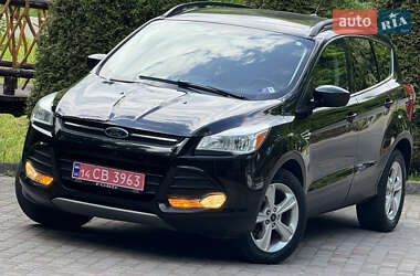 Внедорожник / Кроссовер Ford Escape 2014 в 