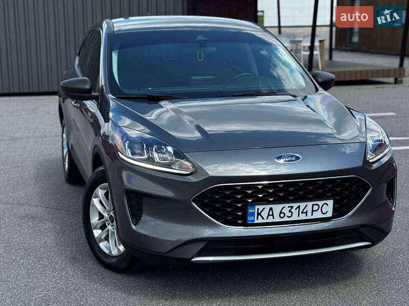 Внедорожник / Кроссовер Ford Escape 2022 в Киеве
