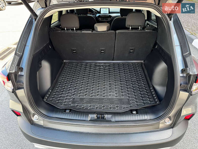 Внедорожник / Кроссовер Ford Escape 2022 в Киеве