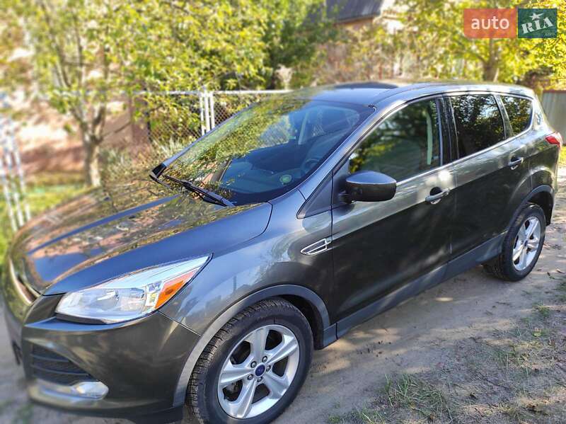 Позашляховик / Кросовер Ford Escape 2015 в Києві