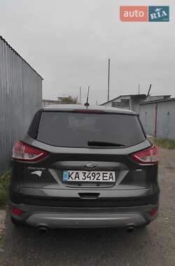 Внедорожник / Кроссовер Ford Escape 2015 в Киеве