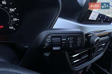 Внедорожник / Кроссовер Ford Escape 2020 в 