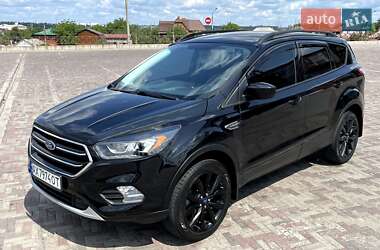 Внедорожник / Кроссовер Ford Escape 2018 в Киеве