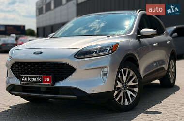 Внедорожник / Кроссовер Ford Escape 2019 в Львове