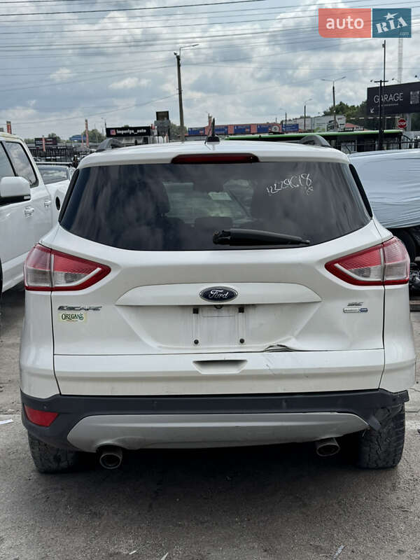 Внедорожник / Кроссовер Ford Escape 2016 в Киеве фото 2 Внедорожник / Кроссовер Ford Escape 2016 в Киеве