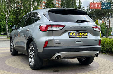 Внедорожник / Кроссовер Ford Escape 2022 в 