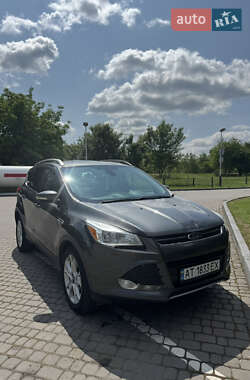 Внедорожник / Кроссовер Ford Escape 2015 в Ивано-Франковске