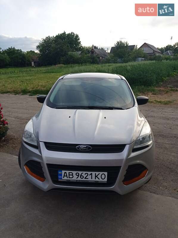 Внедорожник / Кроссовер Ford Escape 2014 в Бершади