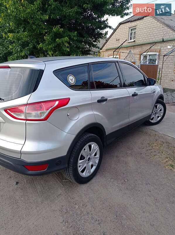 Внедорожник / Кроссовер Ford Escape 2014 в Бершади
