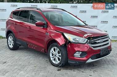 Внедорожник / Кроссовер Ford Escape 2017 в Луцке