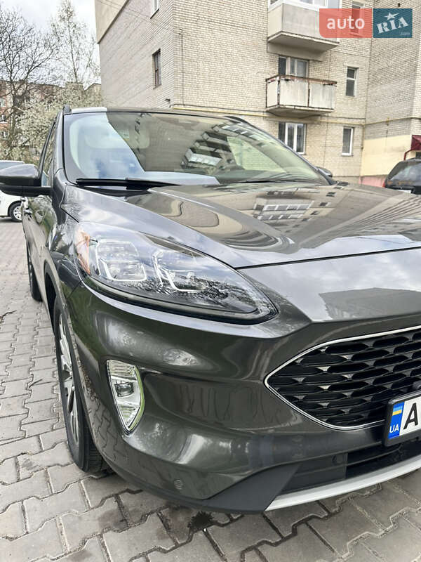 Внедорожник / Кроссовер Ford Escape 2020 в Луцке