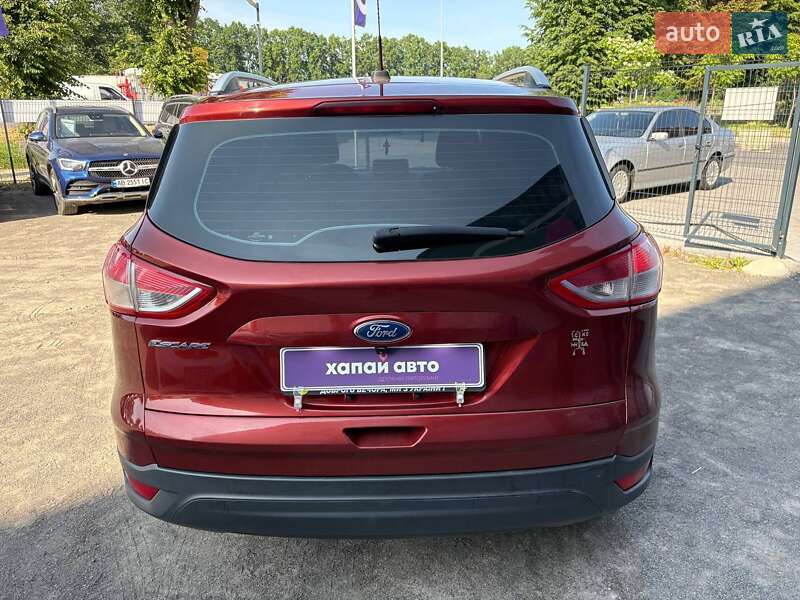 Внедорожник / Кроссовер Ford Escape 2015 в Виннице