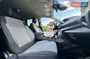 Внедорожник / Кроссовер Ford Escape 2018 в 