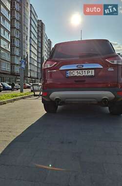 Внедорожник / Кроссовер Ford Escape 2013 в 