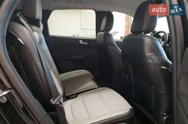 Внедорожник / Кроссовер Ford Escape 2024 в 