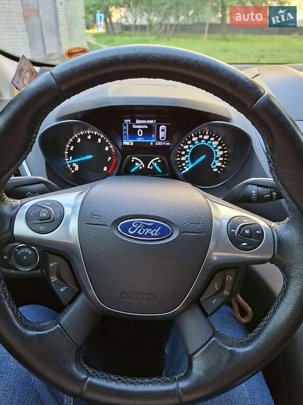 Внедорожник / Кроссовер Ford Escape 2013 в Львове