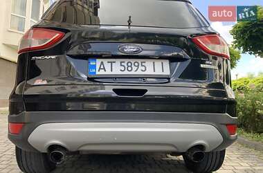 Внедорожник / Кроссовер Ford Escape 2013 в 