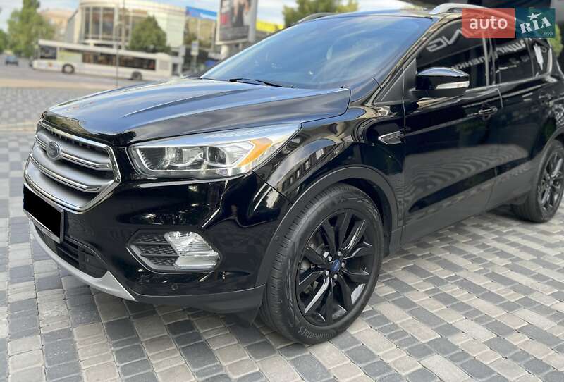 Позашляховик / Кросовер Ford Escape 2017 в Запоріжжі фото 19 Позашляховик / Кросовер Ford Escape 2017 в Запоріжжі