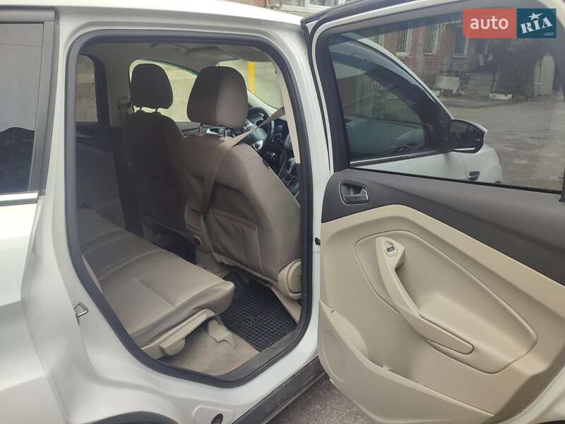 Внедорожник / Кроссовер Ford Escape 2014 в Харькове