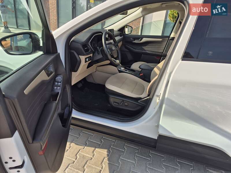 Внедорожник / Кроссовер Ford Escape 2022 в Тернополе фото 2 Внедорожник / Кроссовер Ford Escape 2022 в Тернополе