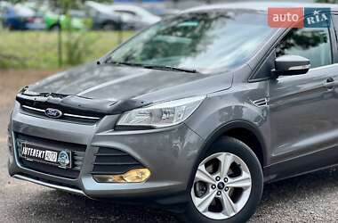 Внедорожник / Кроссовер Ford Escape 2013 в 