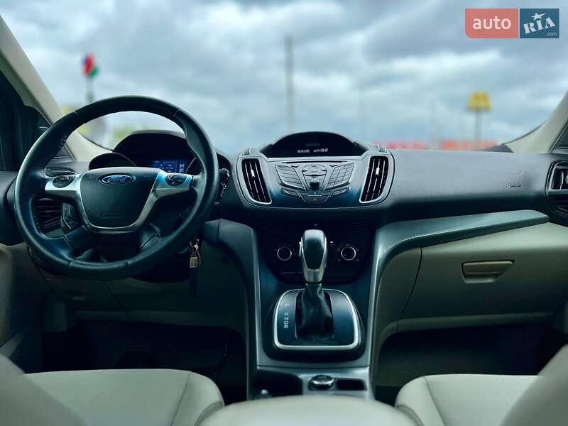 Позашляховик / Кросовер Ford Escape 2013 в Києві