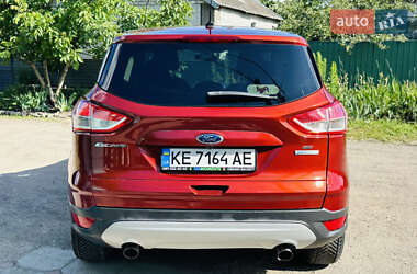 Внедорожник / Кроссовер Ford Escape 2014 в 