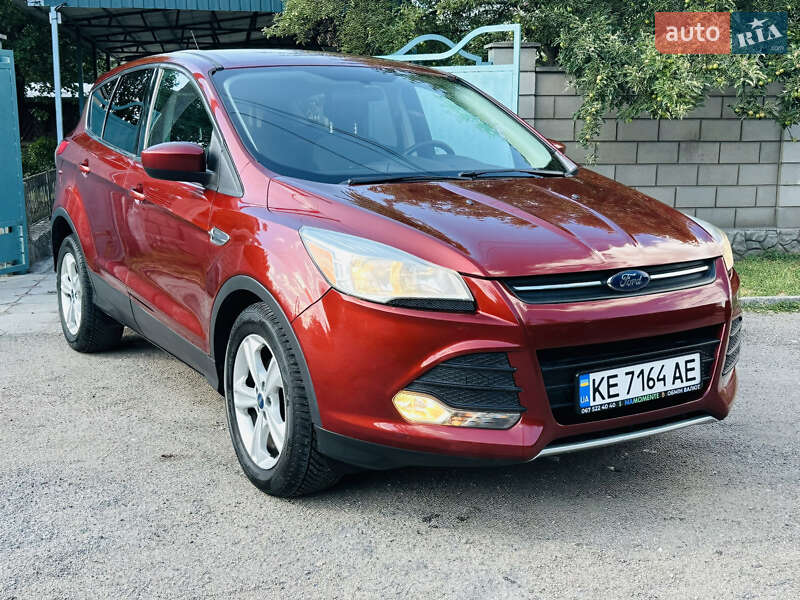 Внедорожник / Кроссовер Ford Escape 2014 в Каменском