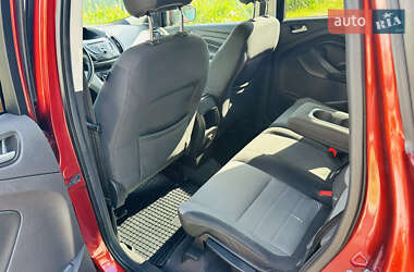 Внедорожник / Кроссовер Ford Escape 2014 в 